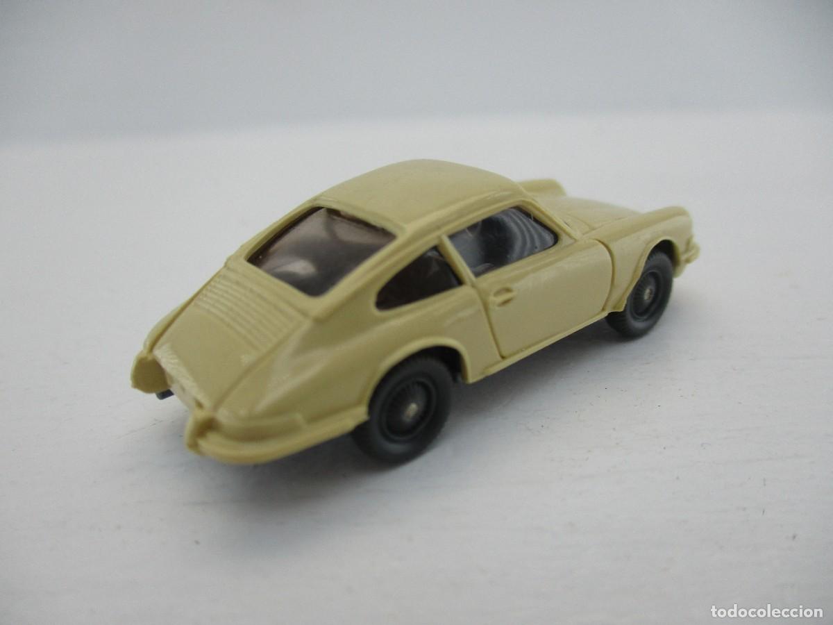Coches a escala: COCHE ESCALA 1:87 REF B13 - Foto 2