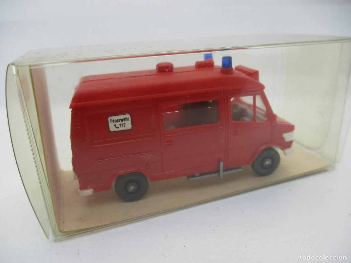 Coches a escala: COCHE ESCALA 1:87 REF C-2 - Foto 2