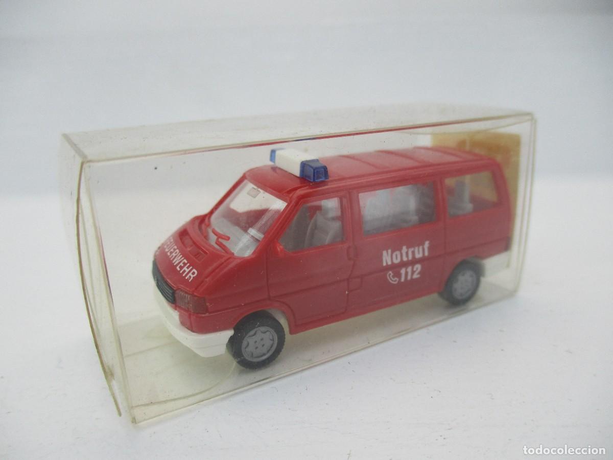 Coches a escala: COCHE ESCALA 1:87 REF C-2 - Foto 1