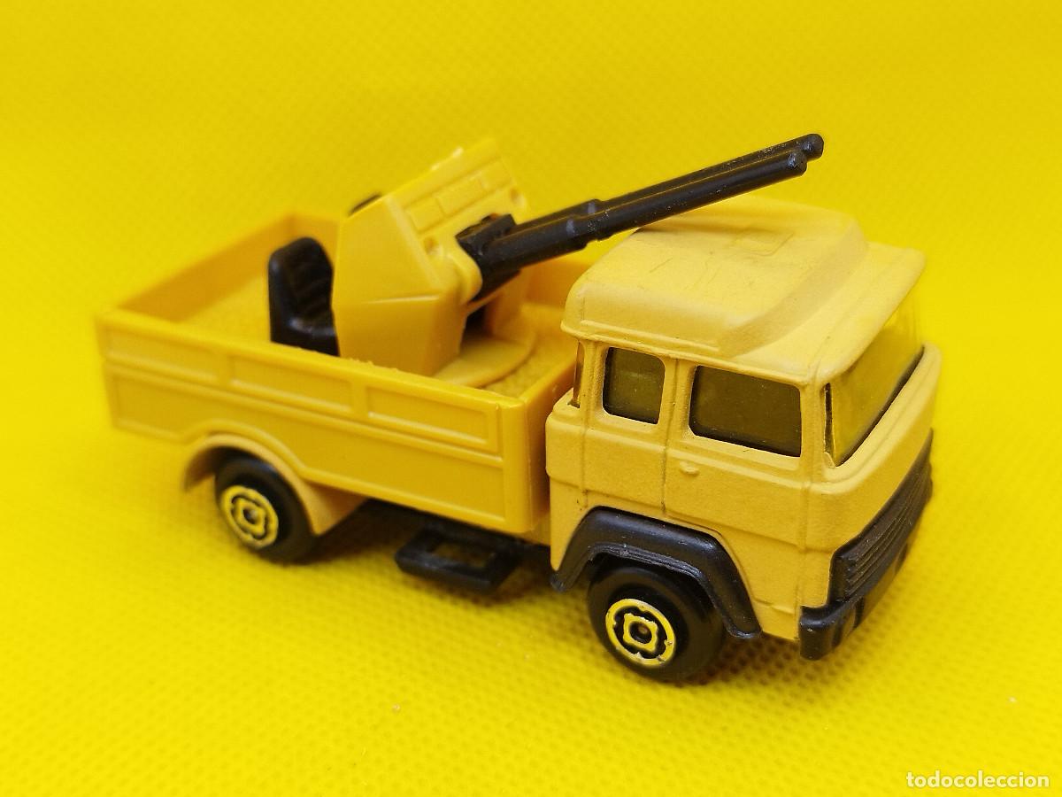 Coches a escala: Guisval Cami&oacute;n Magirus Antia&eacute;reo