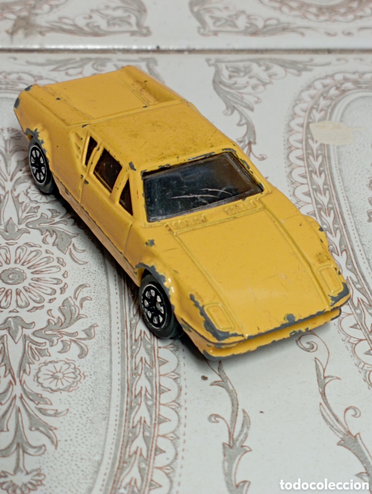 Coches a escala: Coche Ferrari amarillo marca a determinar 7 cm - Foto 1