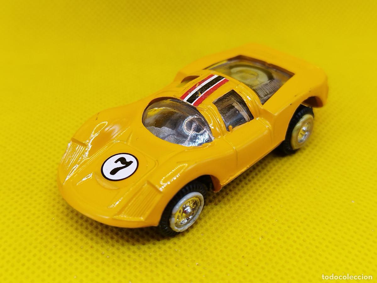 Coches a escala: Guisval Porche GT