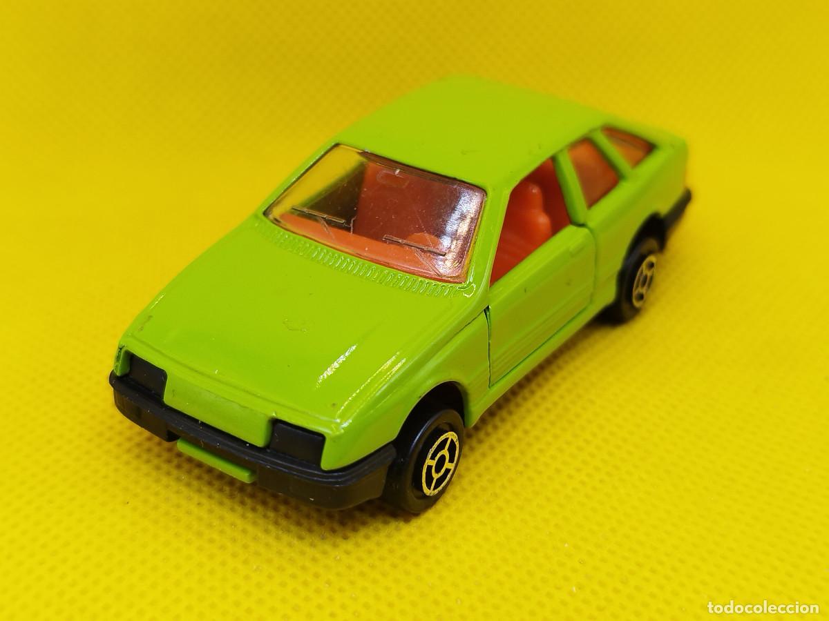 Coches a escala: Guisval Ford Sierra verde
