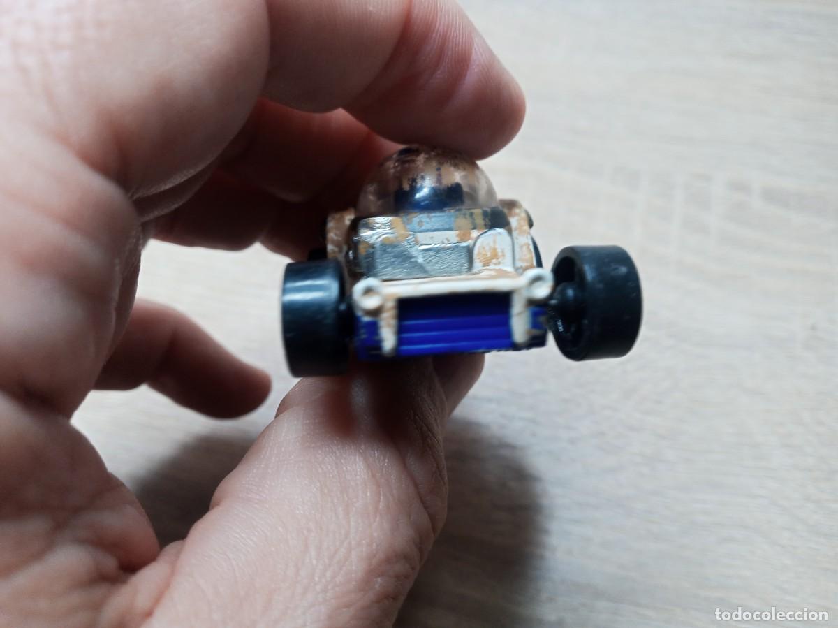 Coches a escala: Hotwheels coche &rdquo;Star Wars R2D2&rdquo; - Mattel 2014 - Foto 4