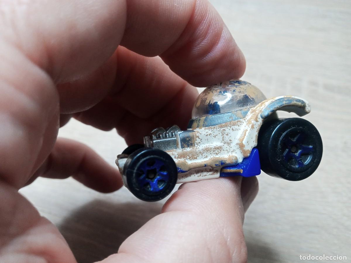 Coches a escala: Hotwheels coche &rdquo;Star Wars R2D2&rdquo; - Mattel 2014 - Foto 5