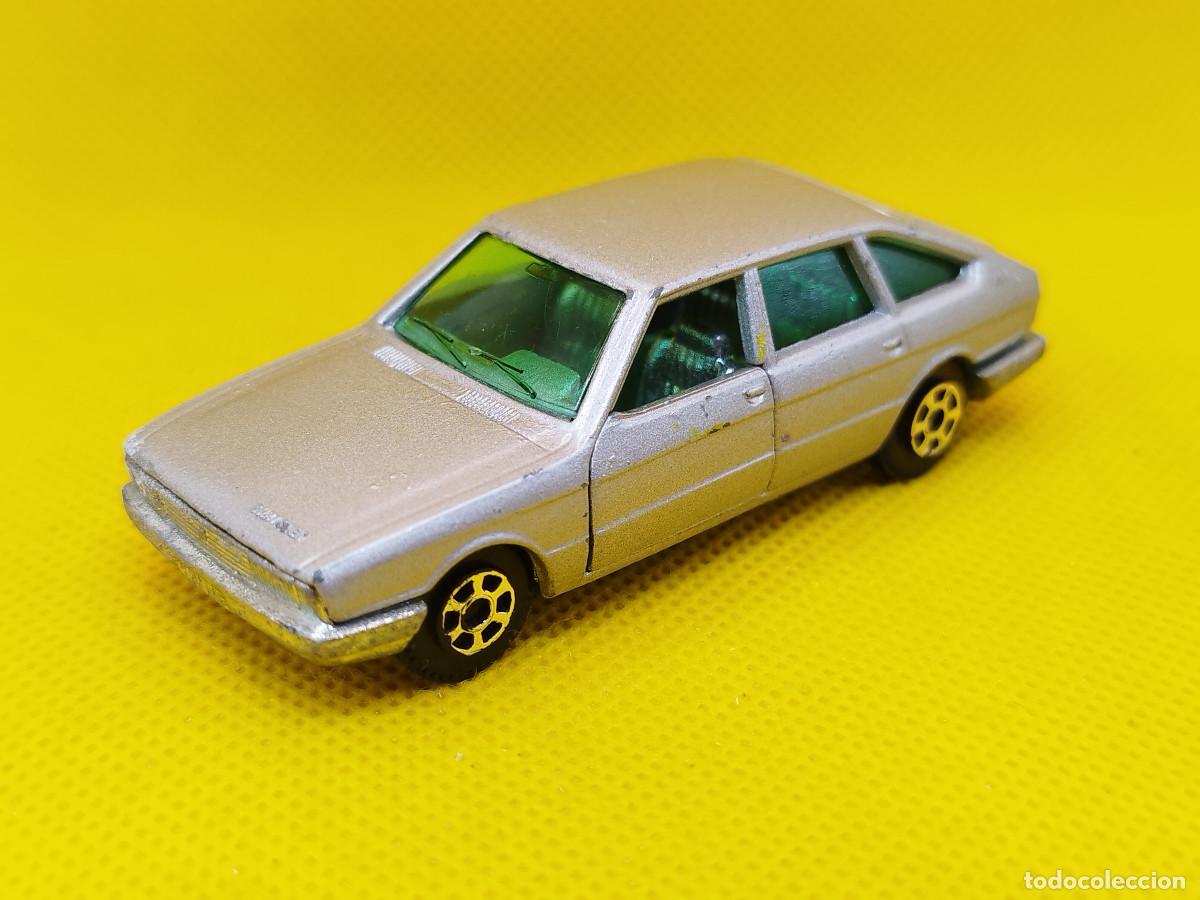 Coches a escala: Guisval Chrysler 150