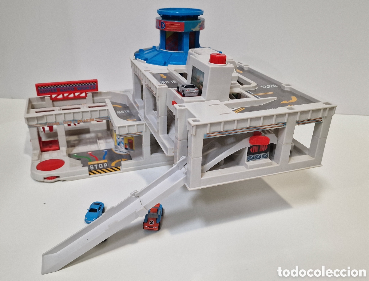 Coches a escala: 1995 Galoob Micro Machines Super Auto World Play Set