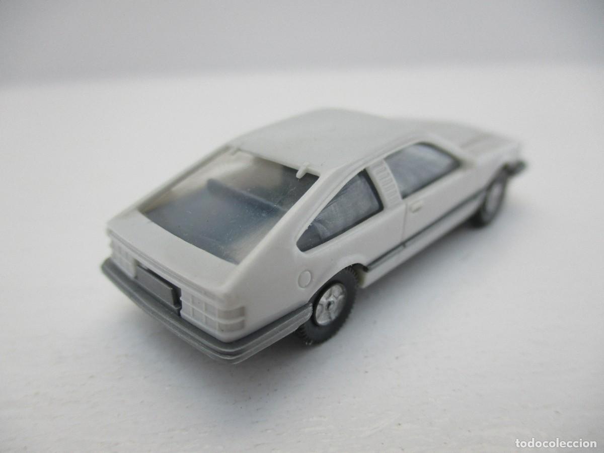 Coches a escala: COCHE ESCALA 1:87 REF B4 - Foto 2