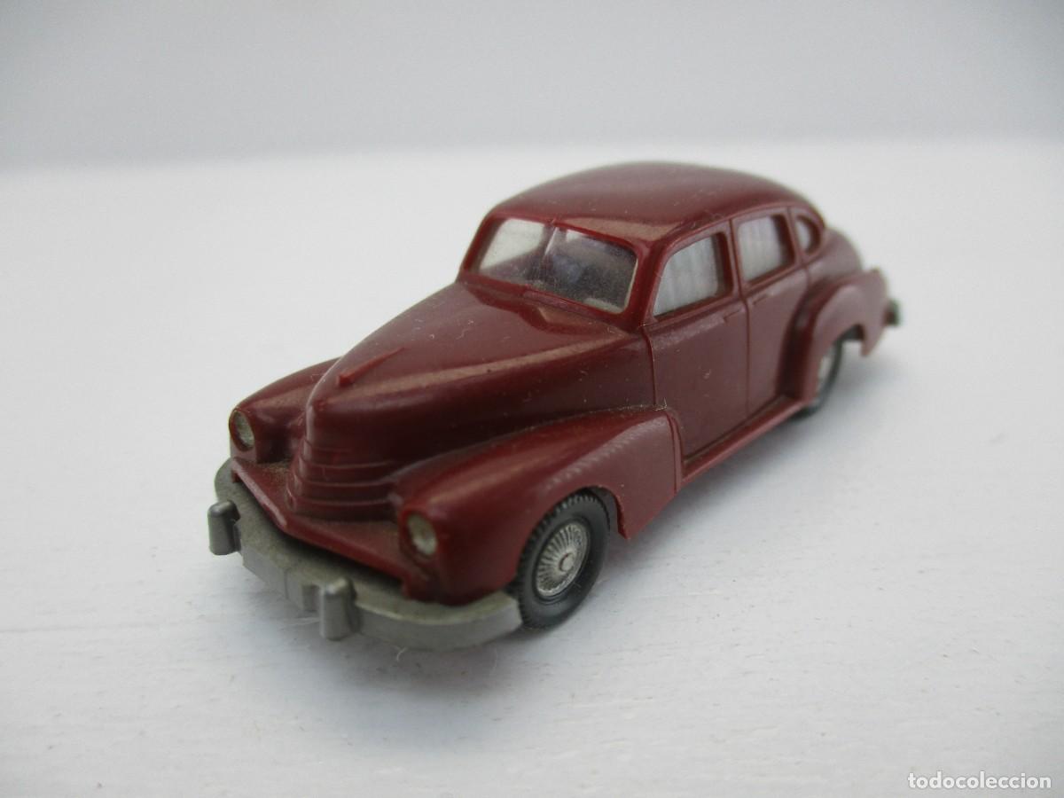 Coches a escala: COCHE ESCALA 1:87 REF B5 - Foto 1