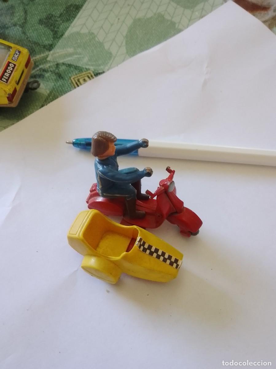 Voitures &agrave; l'&eacute;chelle: Motorista con sidecar a&ntilde;os 80 guilval para pizas