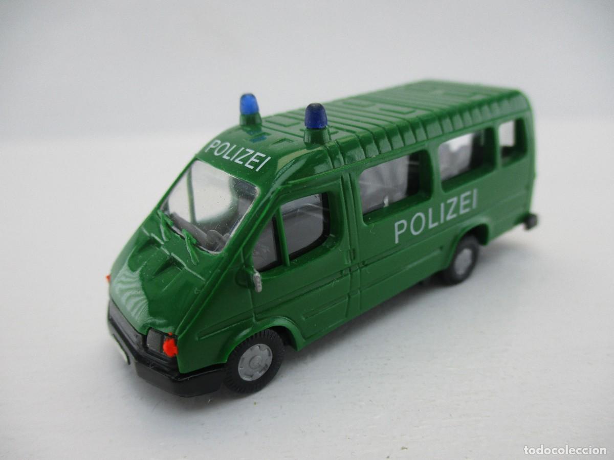 Coches a escala: COCHE ESCALA 1:87 REF B1 - Foto 1