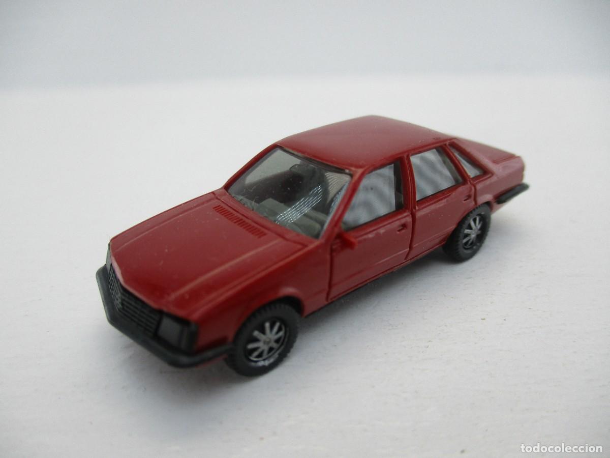 Auto in scala: COCHE ESCALA 1:87 REF FF