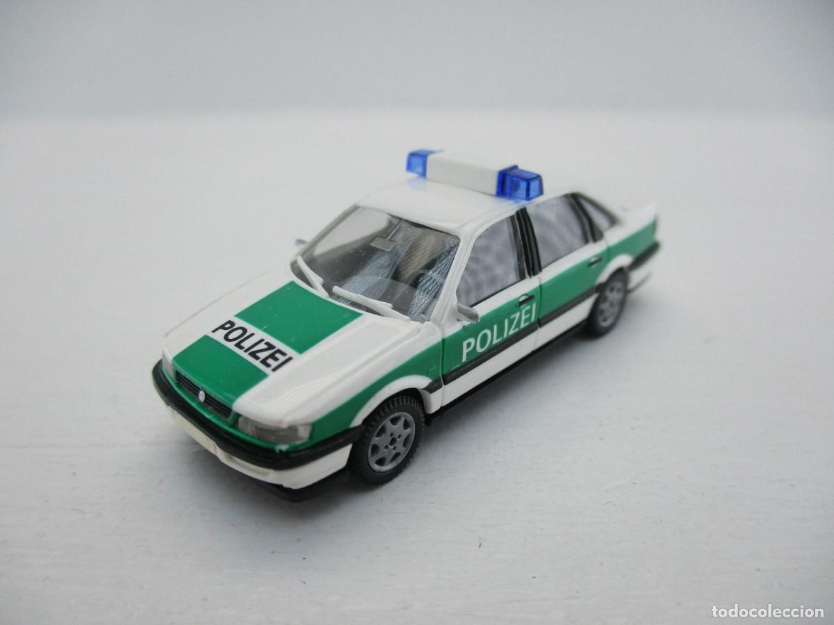 Coches a escala: COCHE ESCALA 1:87 REF B15 - Foto 1