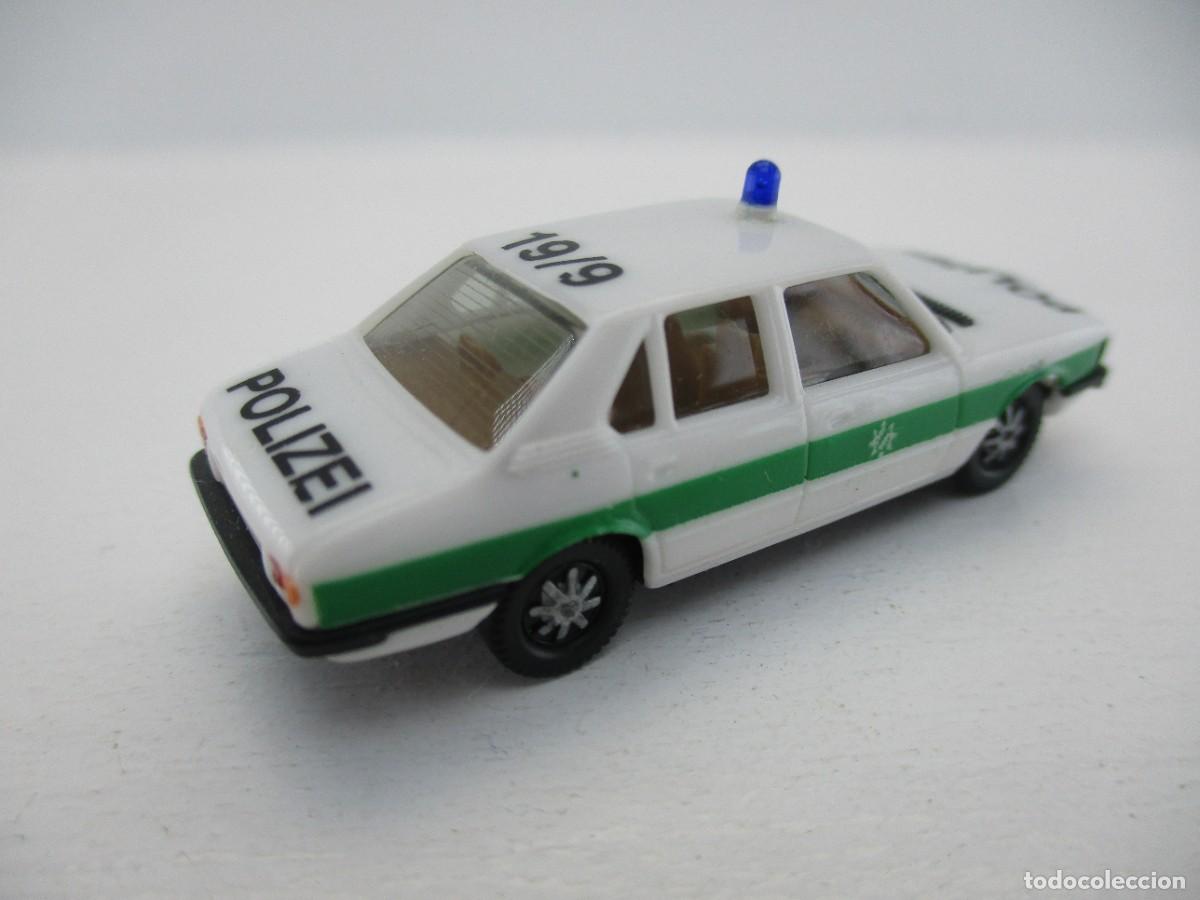 Coches a escala: COCHE ESCALA 1:87 REF B19 - Foto 2