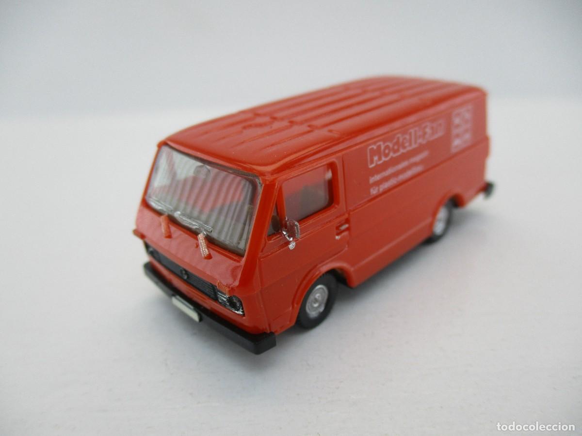 Coches a escala: COCHE ESCALA 1:87 REF B19 - Foto 1