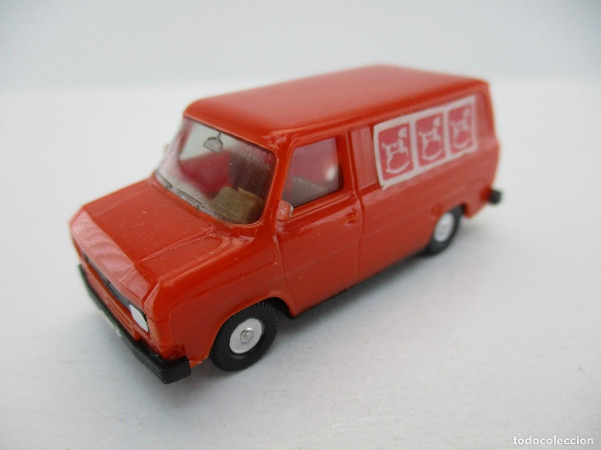 Coches a escala: COCHE ESCALA 1:87 REF B19 - Foto 1