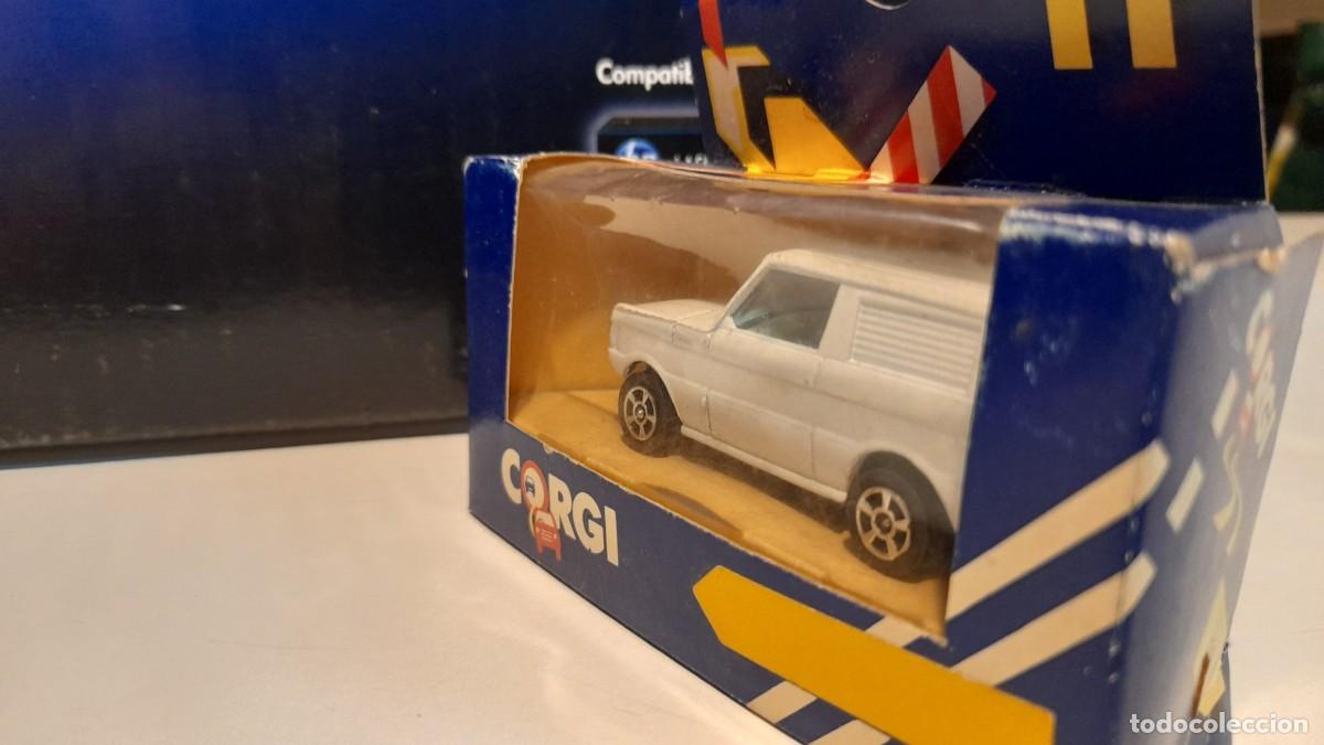 Coches a escala: VEHICULO COCHE CORGI AIRPORT FIRE ENGINE (PERO NO CONSTA MODELO) - Foto 2