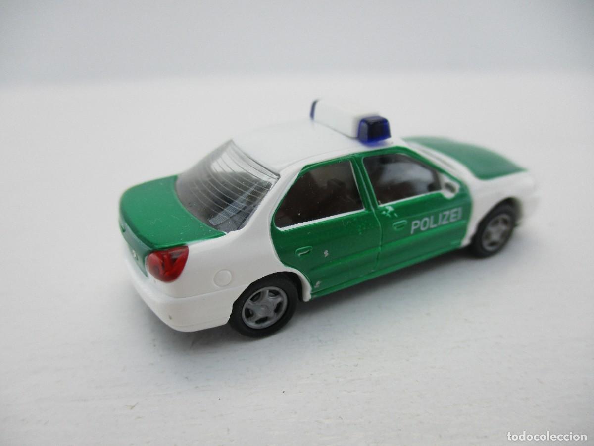 Coches a escala: COCHE ESCALA 1:87 REF B16 - Foto 2