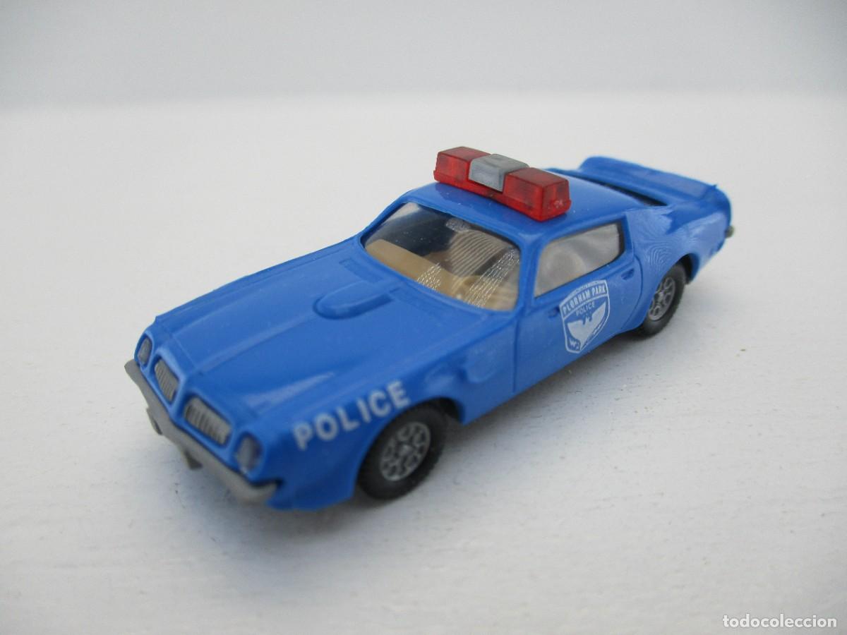 Coches a escala: COCHE ESCALA 1:87 REF B16 - Foto 1