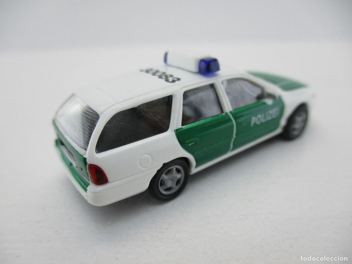 Coches a escala: COCHE ESCALA 1:87 REF B17 - Foto 2