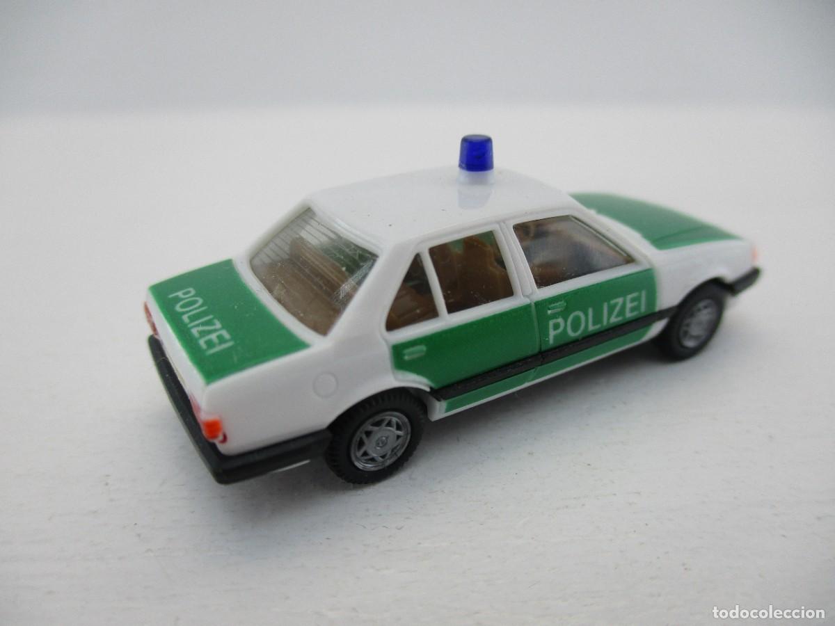 Coches a escala: COCHE ESCALA 1:87 REF B17 - Foto 2