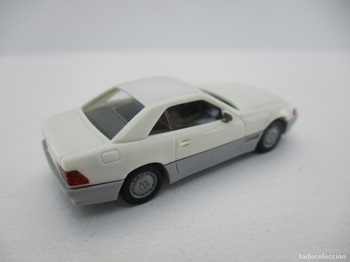 Coches a escala: COCHE ESCALA 1:87 REF B17 - Foto 2