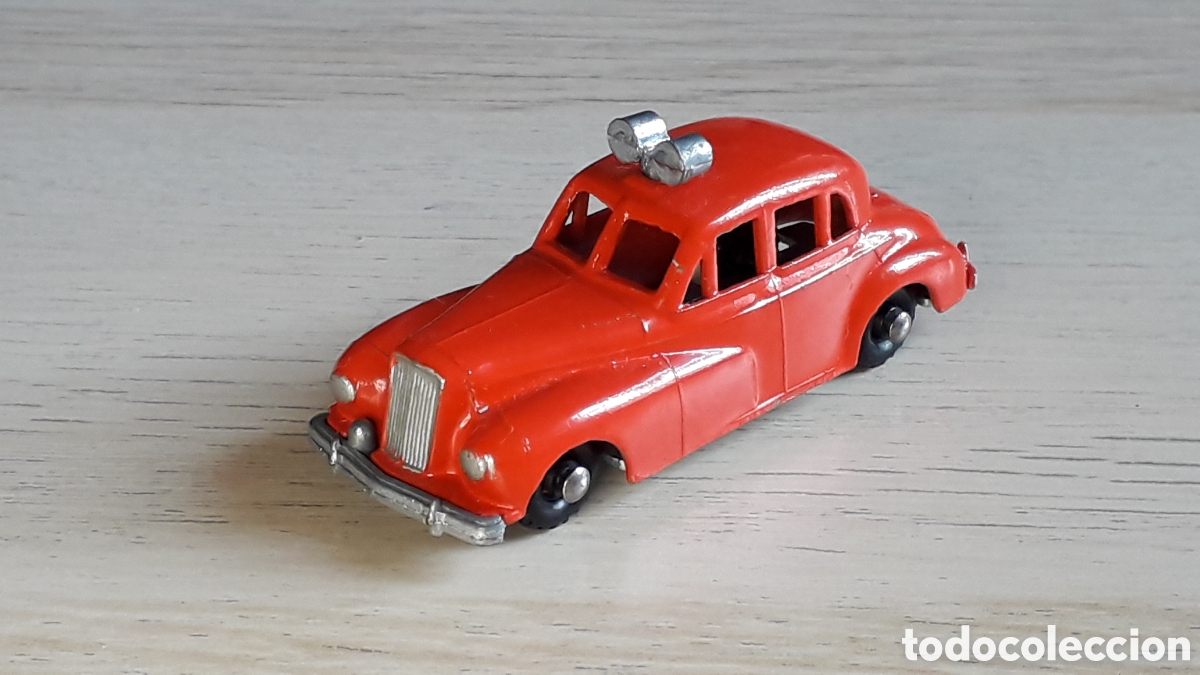 Voitures &agrave; l'&eacute;chelle: Fire Chief Car bomberos # 27, metal, Budgie models England tipo Matchbox, original a&ntilde;os 50-60.