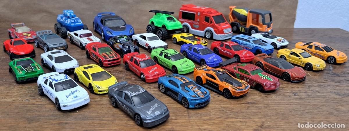 Coches a escala: 30 coches de colecci&oacute;n, metal y pl&aacute;stico - Foto 6