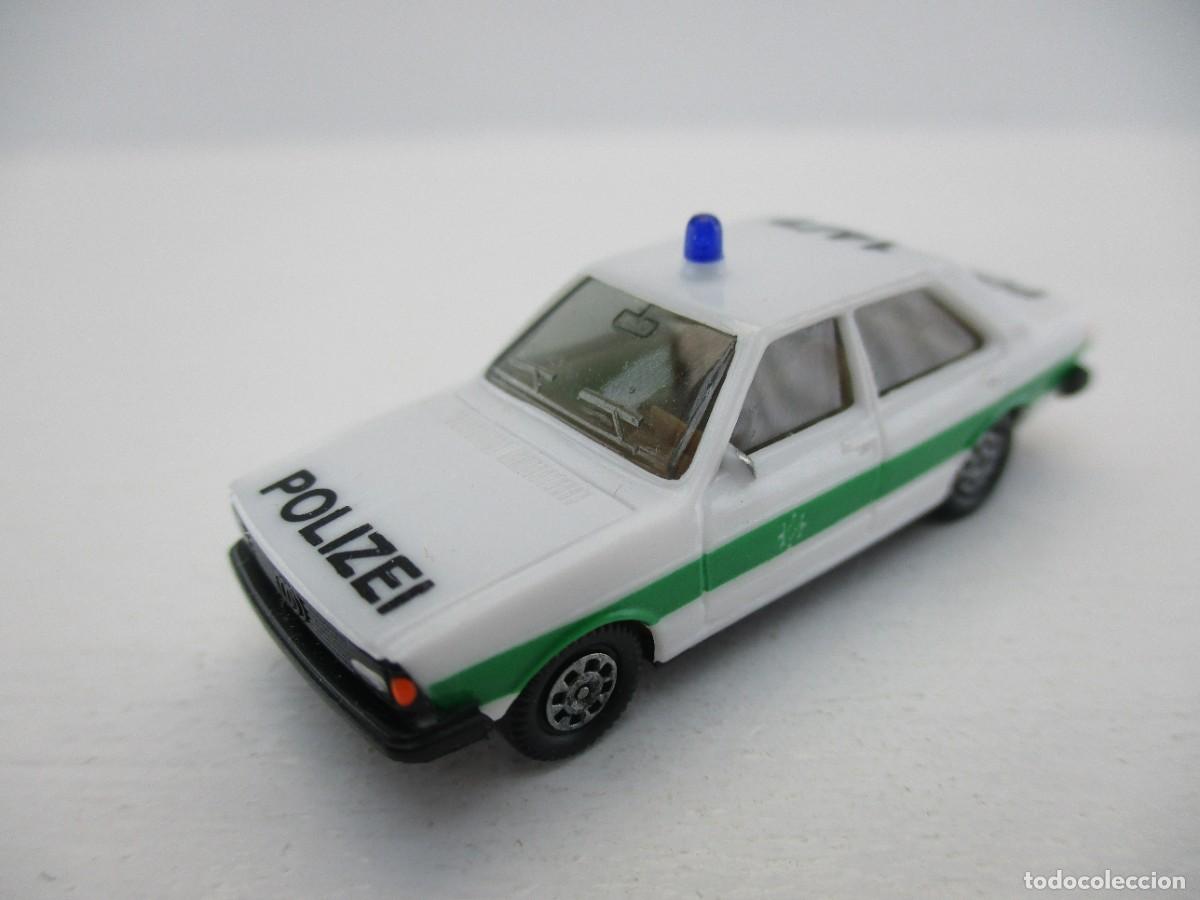 Coches a escala: COCHE ESCALA 1:87 REF B16