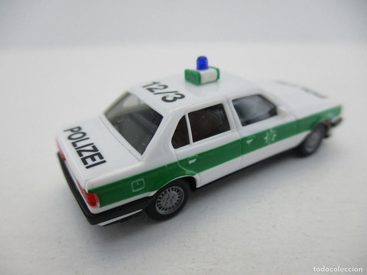 Coches a escala: COCHE ESCALA 1:87 REF B16 - Foto 2