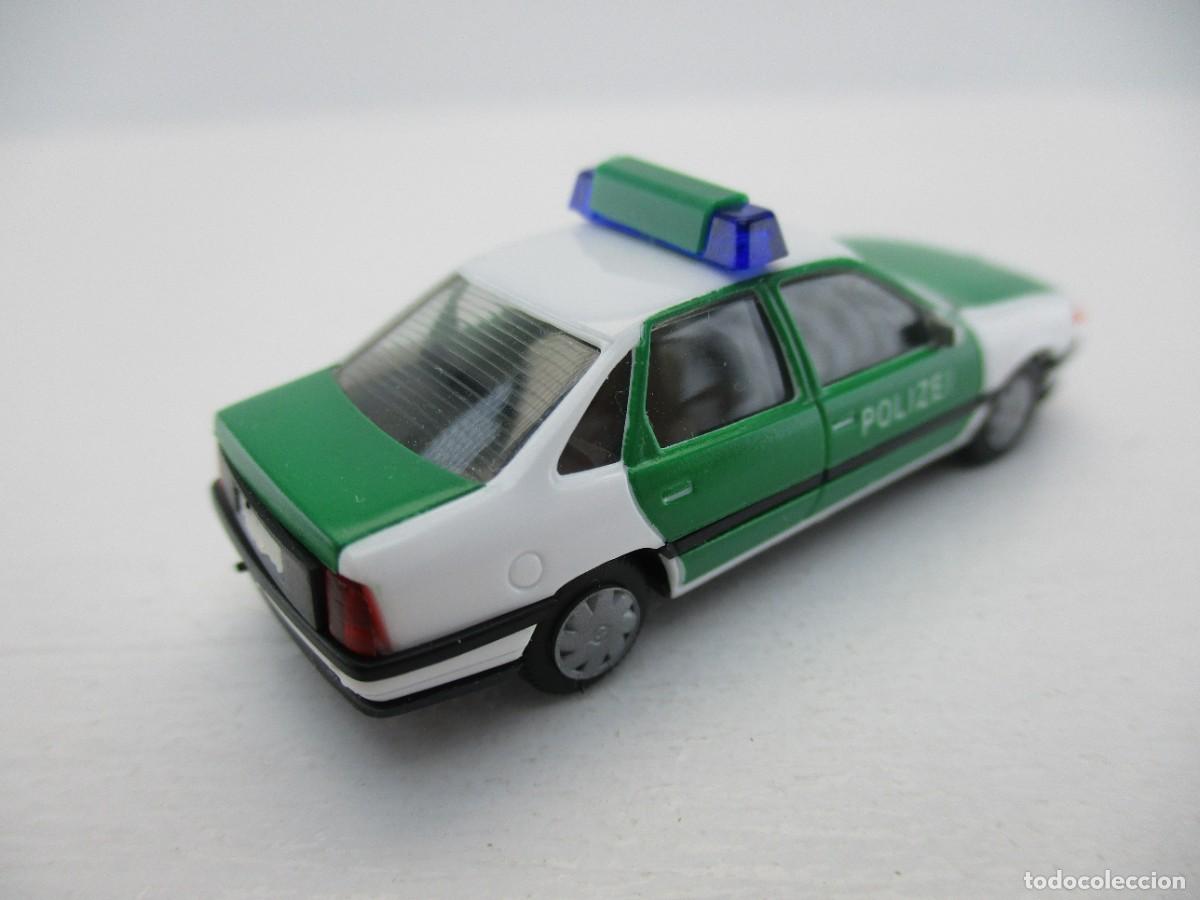 Coches a escala: COCHE ESCALA 1:87 REF B17 - Foto 2