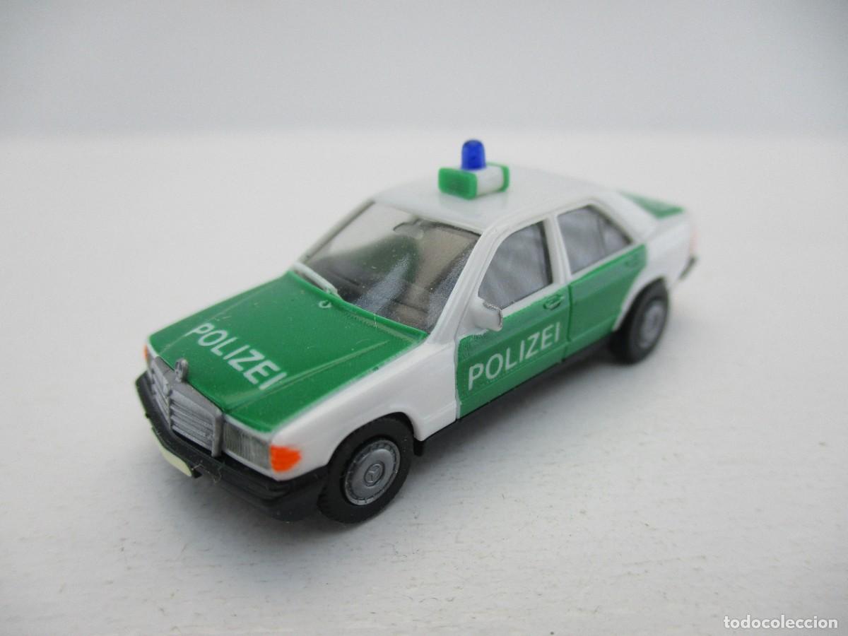 Coches a escala: COCHE ESCALA 1:87 REF B19 - Foto 1