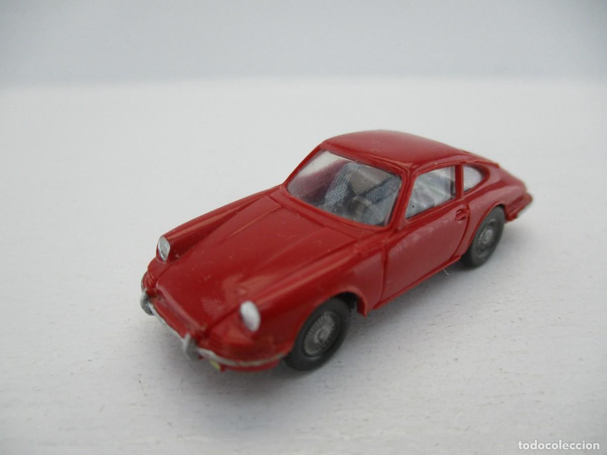 Coches a escala: COCHE ESCALA 1:87 REF B18 - Foto 1