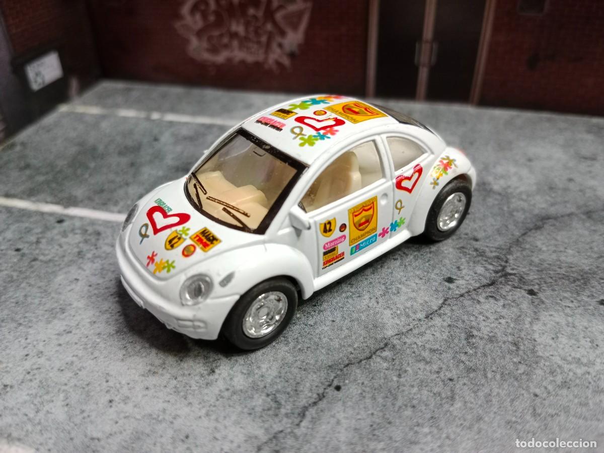 Coches a escala: Volkswagen New Beetle Sin Marca 6cm Pullback - Foto 1