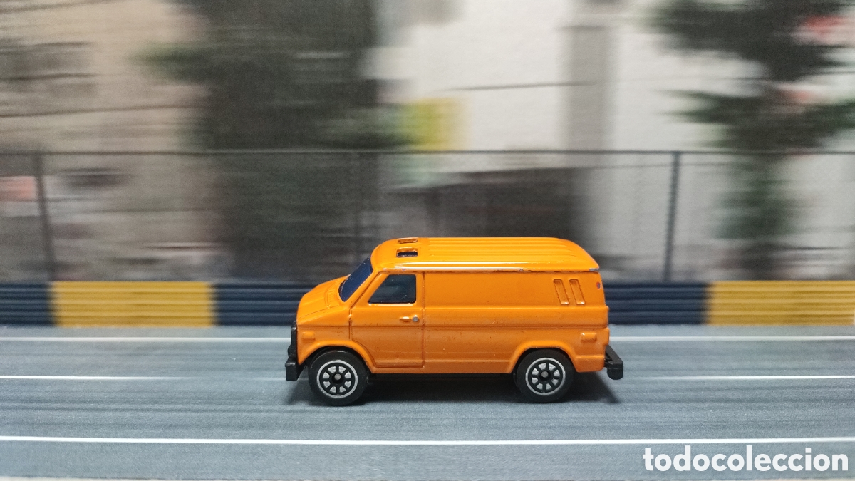 Coches a escala: WELLY - Chevrolet Van - Foto 3