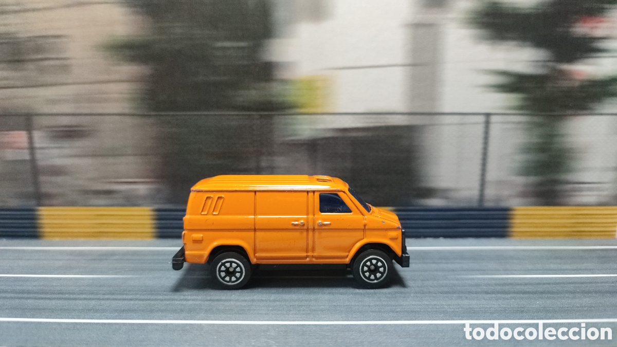 Coches a escala: WELLY - Chevrolet Van - Foto 4