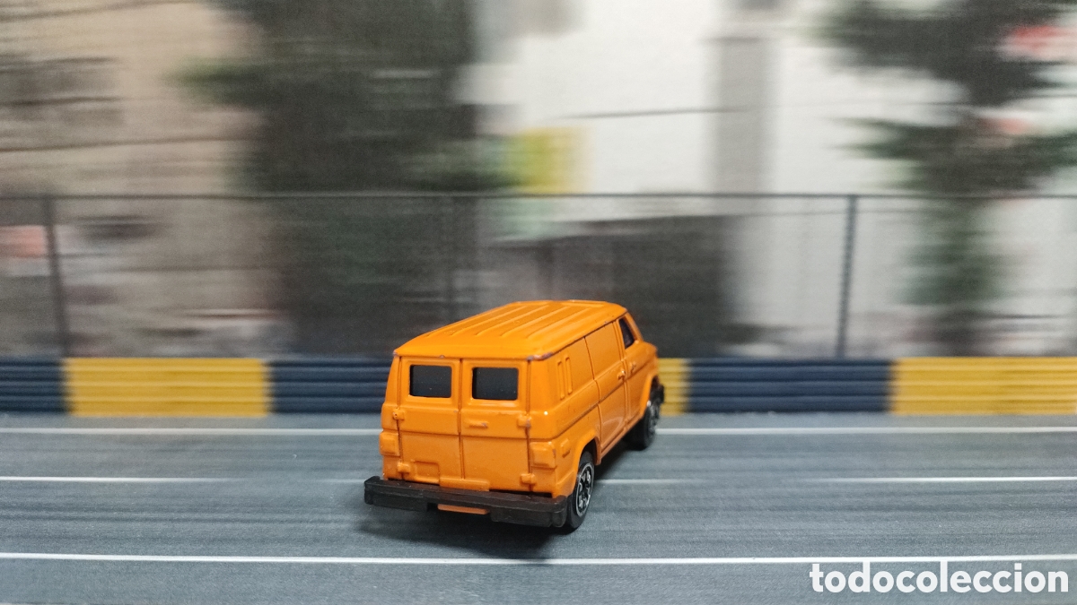 Coches a escala: WELLY - Chevrolet Van - Foto 2