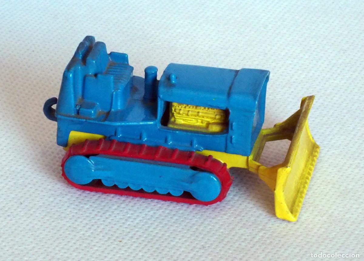 Coches a escala: ANTIGUO TRACTOR PALA: GUISVAL. FABRICADO EN ESPA&Ntilde;A