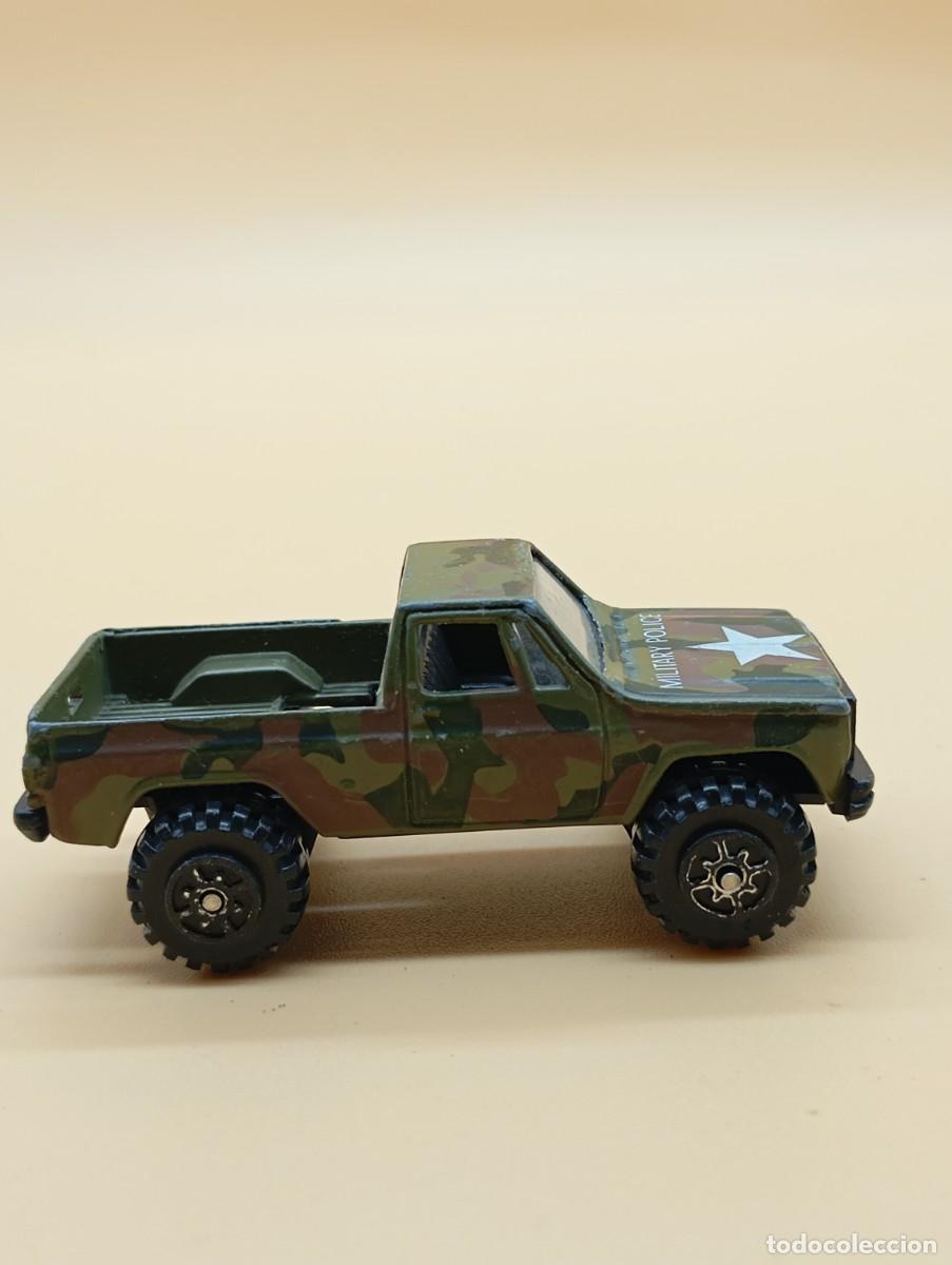 Coches a escala: CHEVY PICK UP MILITAR WELLY - Foto 1