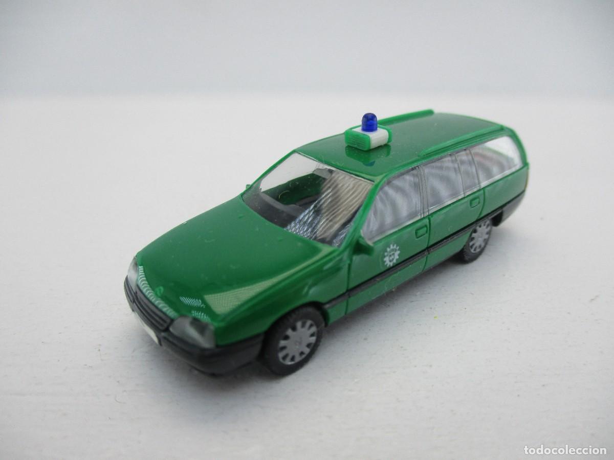 Coches a escala: COCHE ESCALA 1:87 REF NH - Foto 1