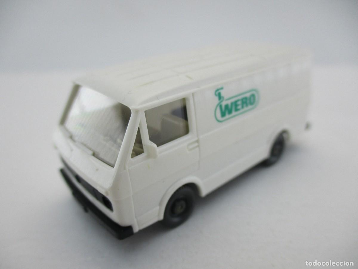 Coches a escala: COCHE ESCALA 1:87 REF B9 - Foto 1