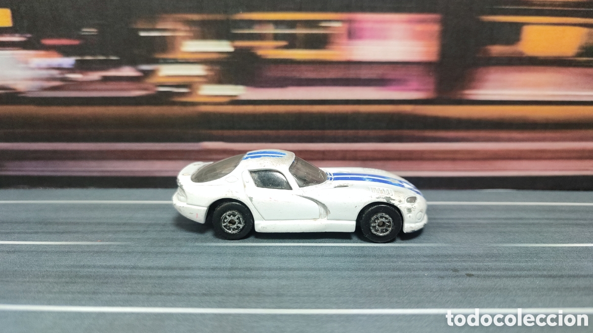 Coches a escala: MAISTO - Dodge Viper - Foto 4