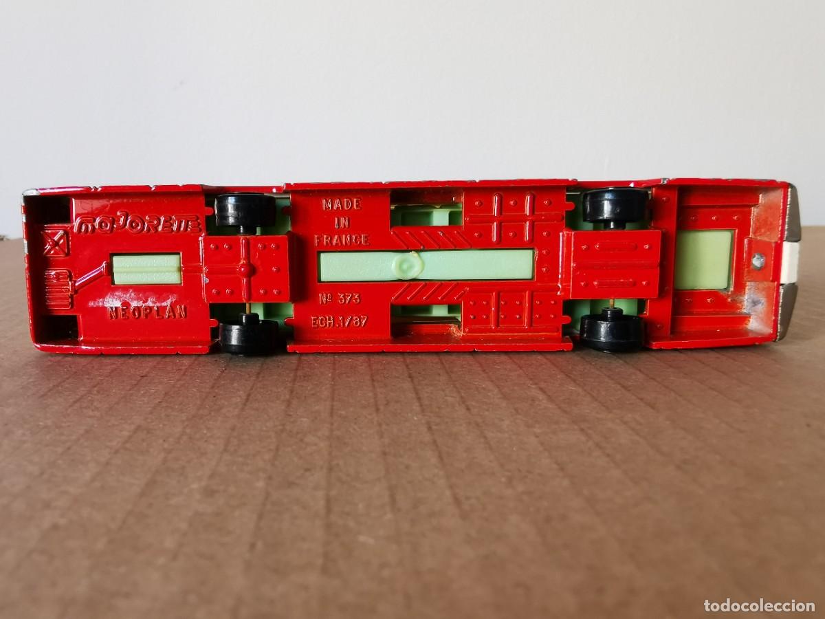 Coches a escala: Autob&uacute;s Majorette 1/64 - Foto 5