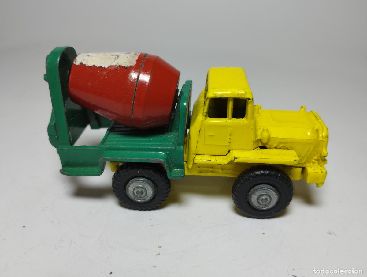 Coches a escala: CAMION HORMIGONERA HATRA LOS PRIMEROS GUISVAL CAMPEON 1,64.PRIMERA SERIE FASE 1