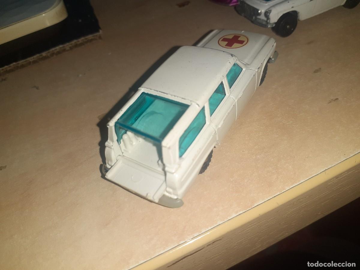 Coches a escala: Studebaker ambulancia. Husky Britain. - Foto 4