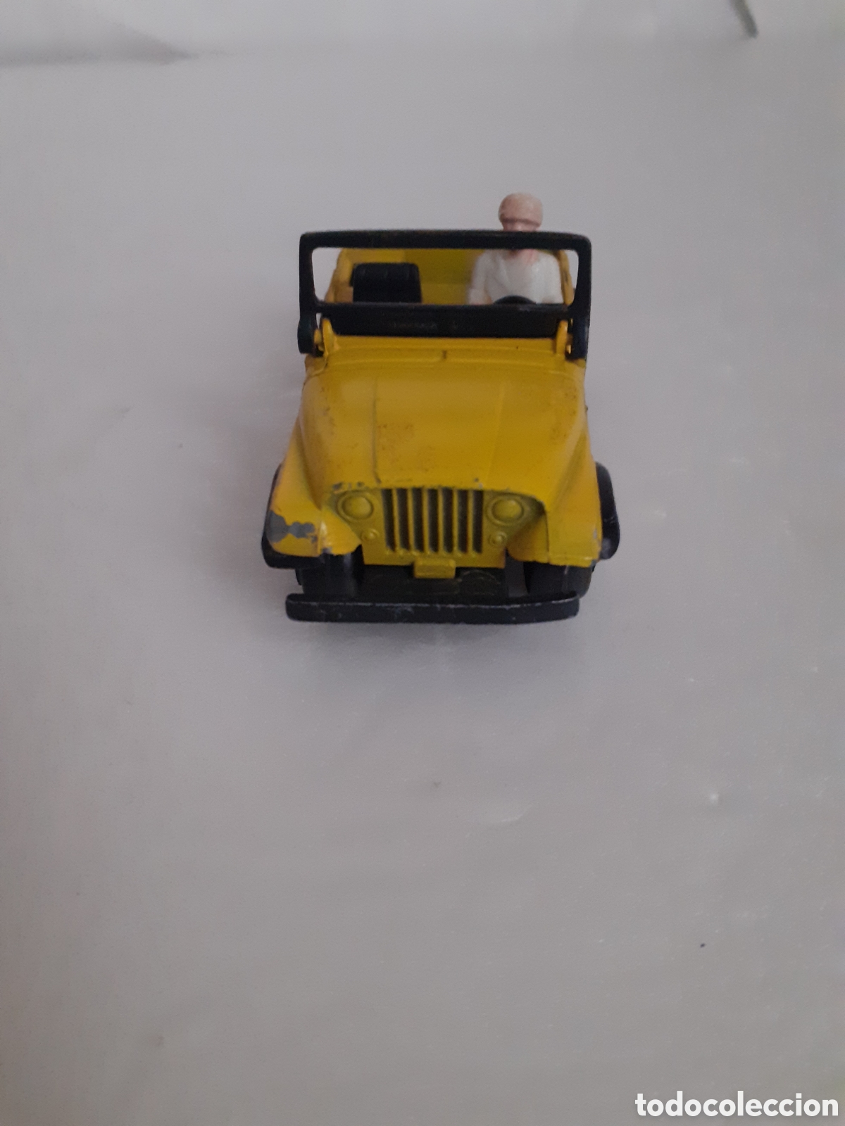Coches a escala: GUISVAL JEEP WILLYS AMARILLO PRIMERAS SERIES - Foto 2