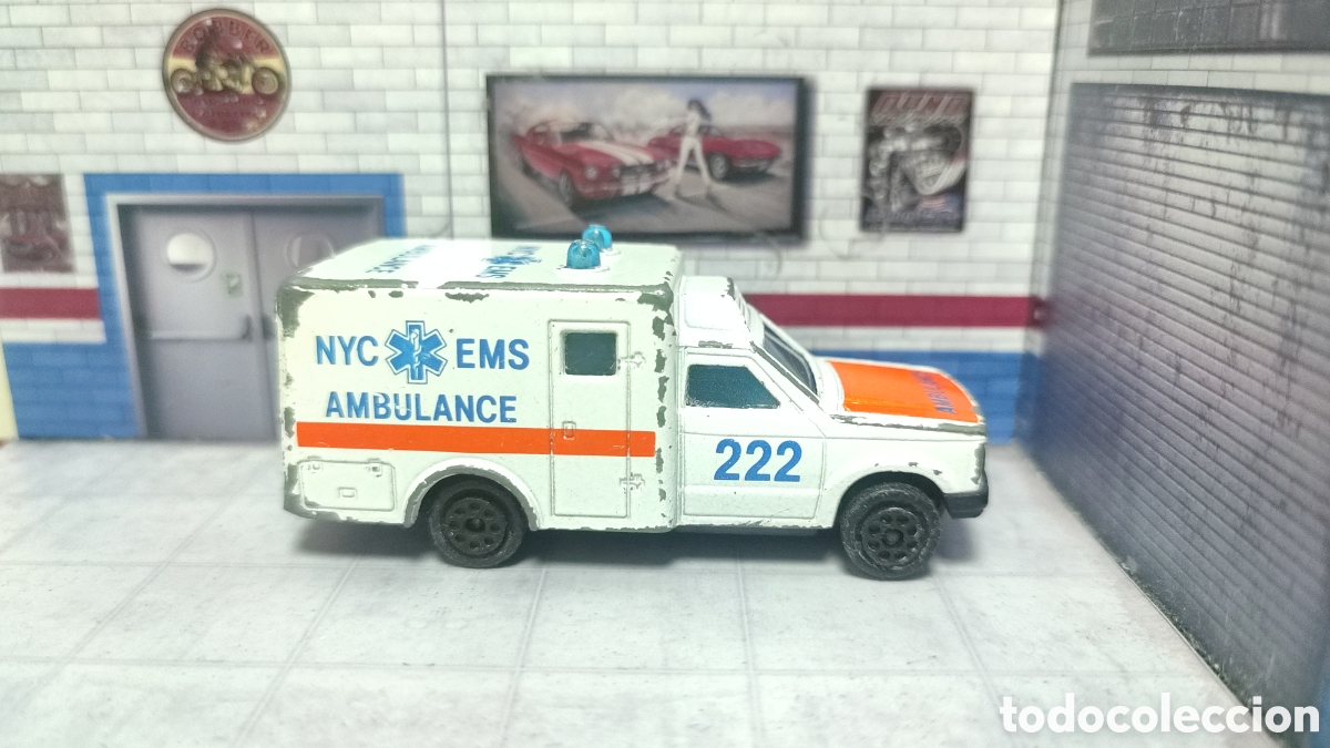 Coches a escala: MAJORETTE - Ambulance* - Foto 4