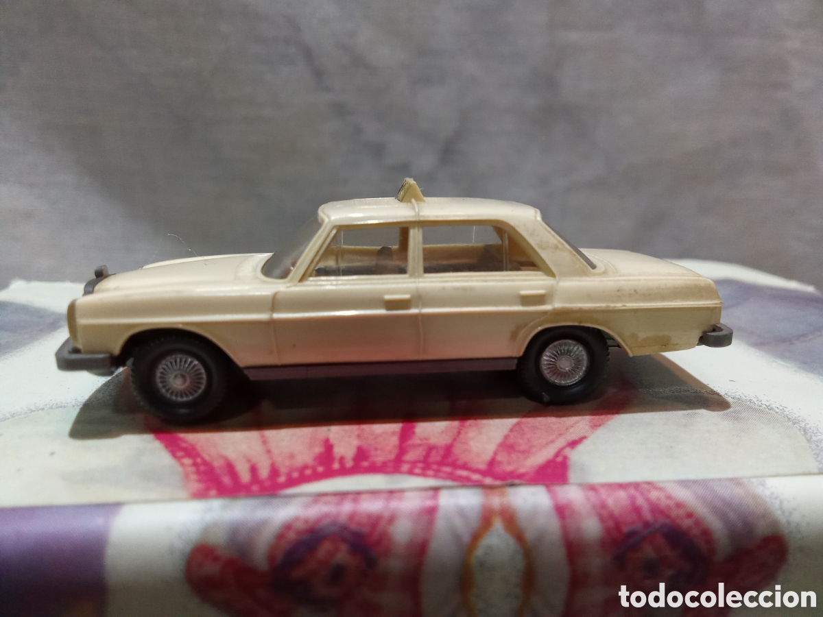 Coches a escala: MERCEDES 200 DE WIKING - Foto 2