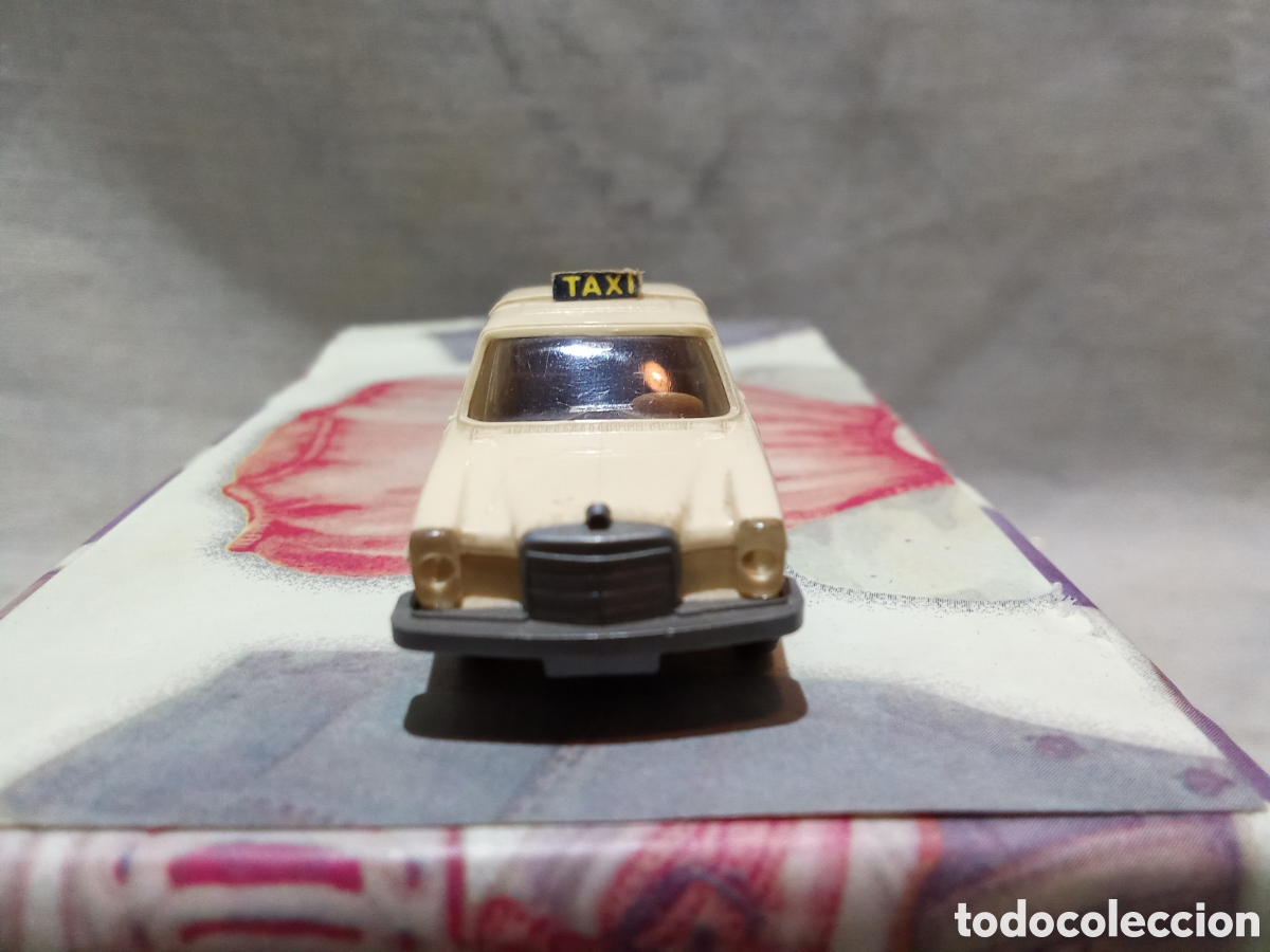 Coches a escala: MERCEDES 200 DE WIKING - Foto 3