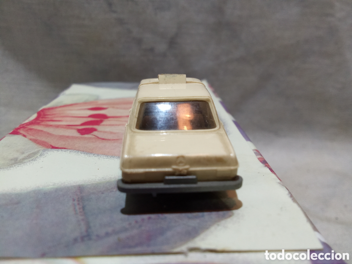 Coches a escala: MERCEDES 200 DE WIKING - Foto 5